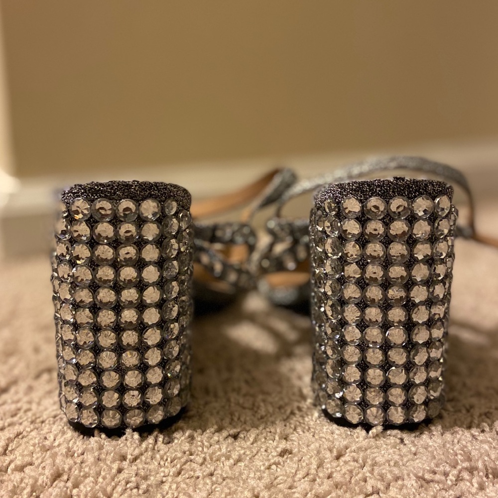 Custom made Silver & Rhinestone block heel 👠 - Picture 4 of 6